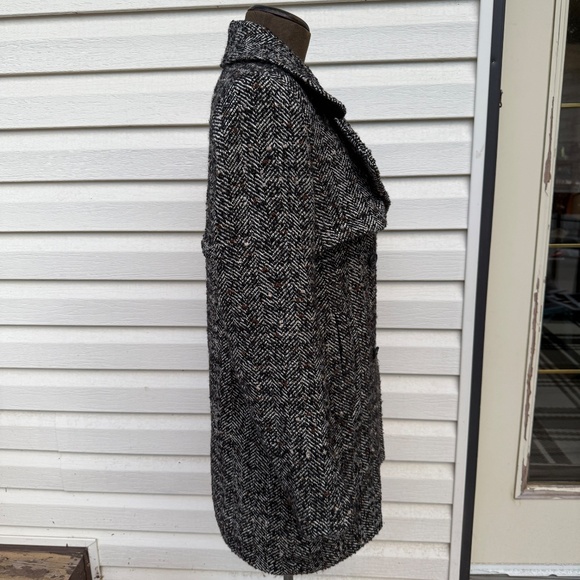 Must Have Abercrombie & Fitch Y2K Black and White Pea Coat - Picture 3 of 8